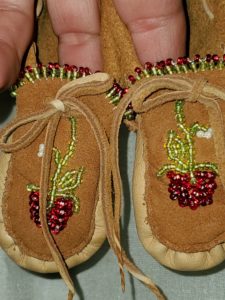 Rachel Volkmann, beadwork, beader, crafts, craft maker, featherwork, jewelry, jewelry maker, mobiles, moccasins, Indigenous Artist, First Nations, Indigenous Arts Collective of Canada, Pass The Feather