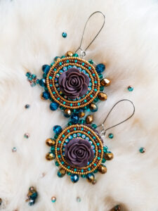 Ashley Clark, Jewelry, Beadwork, Indigenous Artist, First Nations, Indigenous Arts Collective of Canada, Pass The Feather